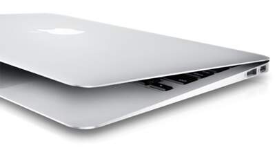 Skutočne kompaktný notebook - APPLE MacBook AIR 11.6" i5 MJVP2SL/A