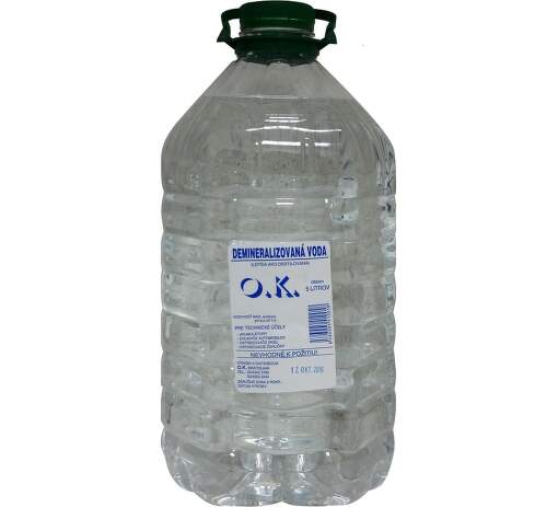 Destilovaná voda 5L